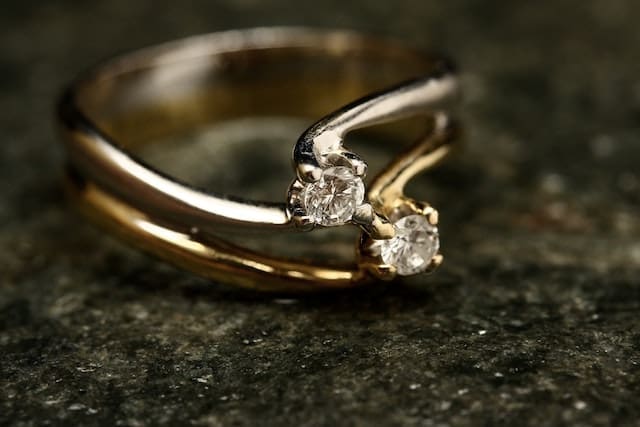 handmade vs cast engagement ring