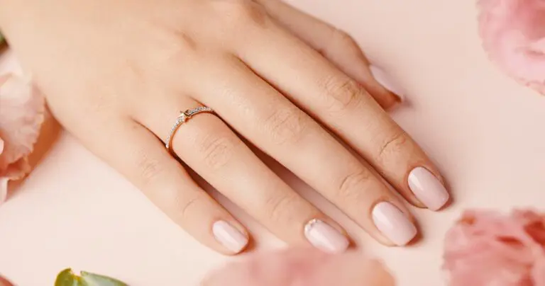 Home Ring size measurement guide in Australia