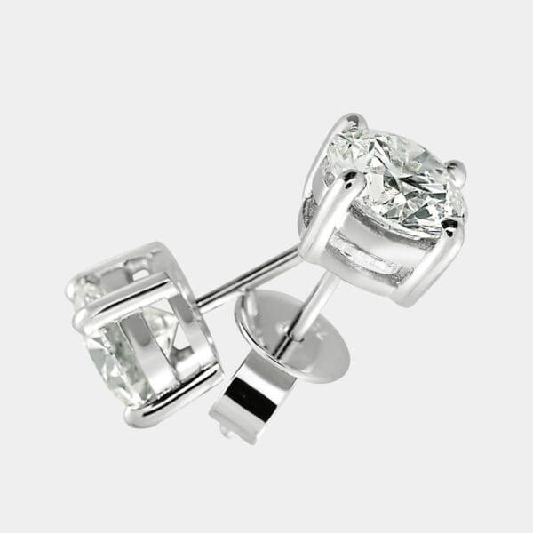 Nick Solitaire Diamond Earrings