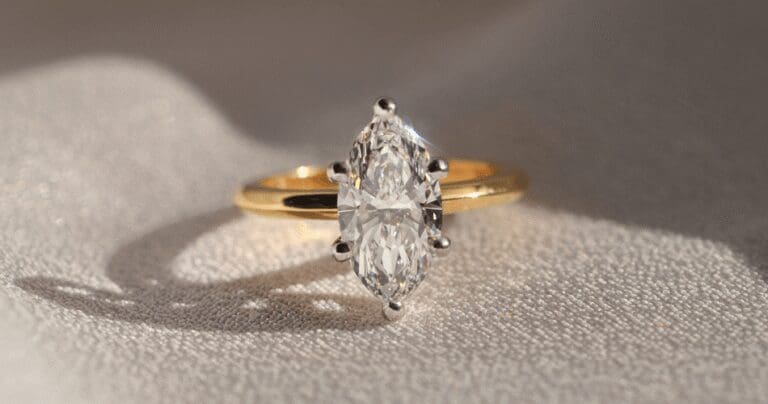 Customized Engagement Ring in Adelaide, DDS Diamond